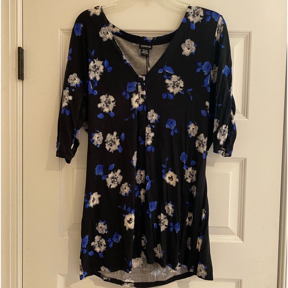 V neck top